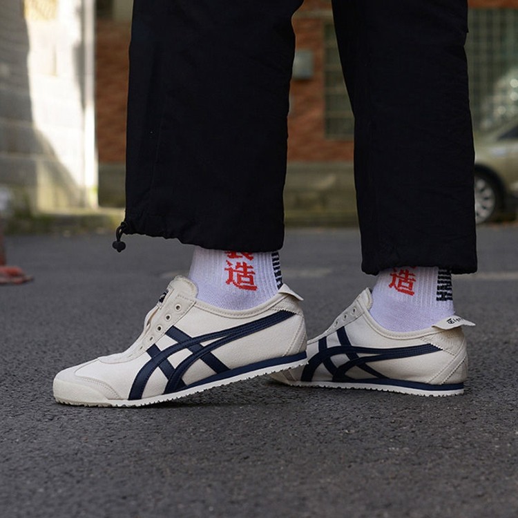 Onitsuka Tiger Onitsuka Tiger รองเท้าผู้ชายรองเท้าผู้หญิง Mexico66 Slip-On รองเท้าผ้าใบขี้เกียจ 1183