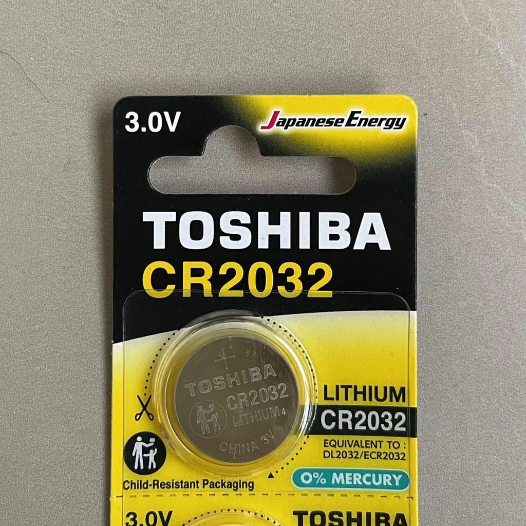 {ราคาเดียว} แบตเตอรี่ปุ่ม TOSHIBA CR2032 DL2032 3V ของแท้ของแท้