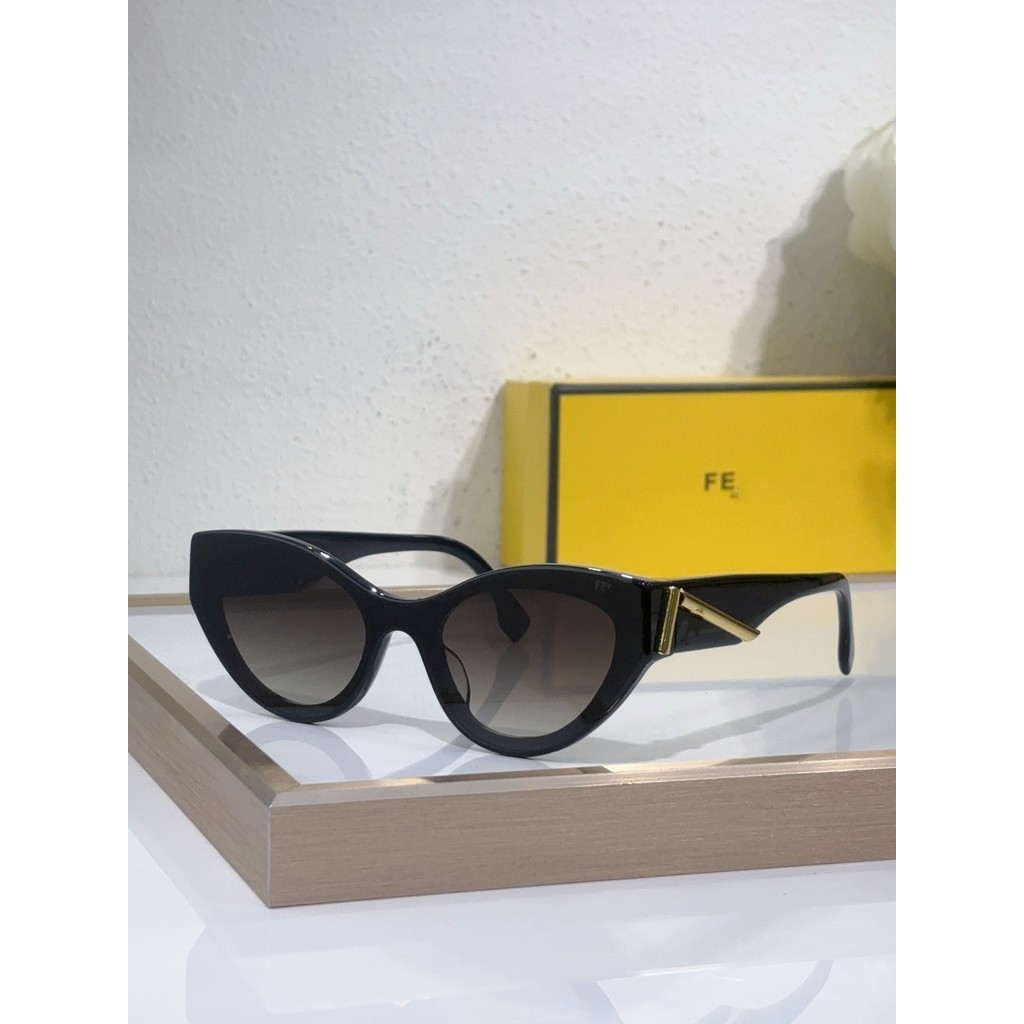 37LT FEN * แว่นกันแดด Cat Eye แว่นตากันแดดแฟชั่นผู้หญิง Acetate อินเทรนด์ผู้ชาย F0A055V