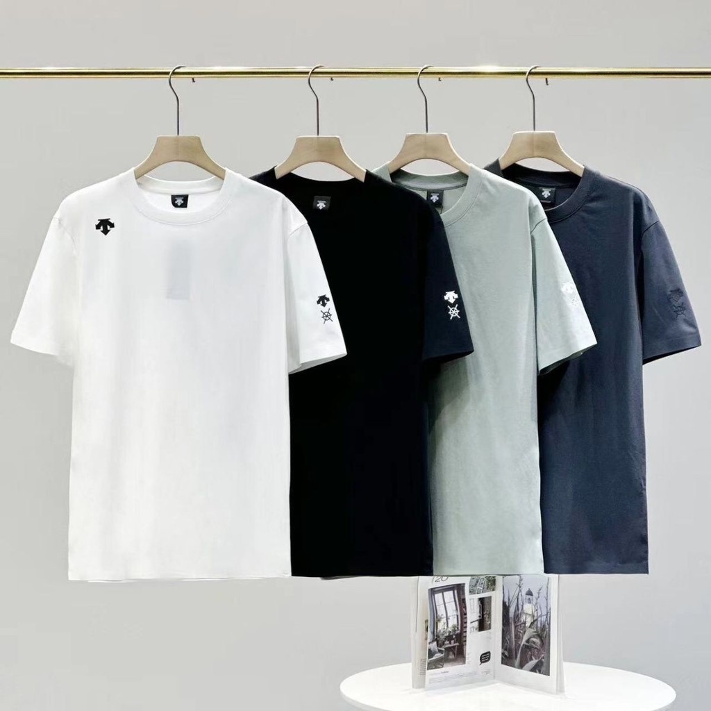 กลิ่น สไตล์เดียวกันผ้าฝ้ายแท้ลําลองฤดูร้อนแขนสั้นเสื้อยืดกีฬาผู้ชายและผู้หญิงรอบคอ FSE