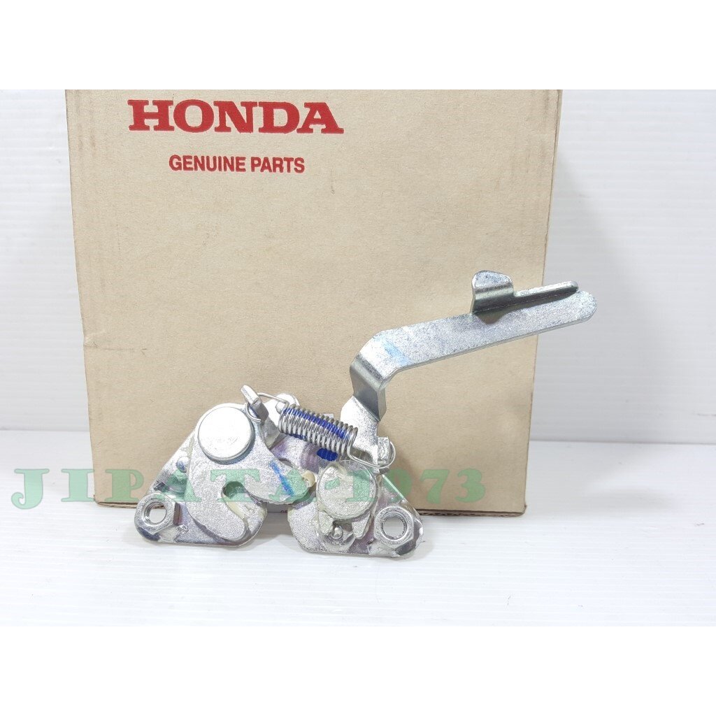 (Scoopy i) ชุดกลอนล๊อคเบาะ Honda Scoopy i แท้