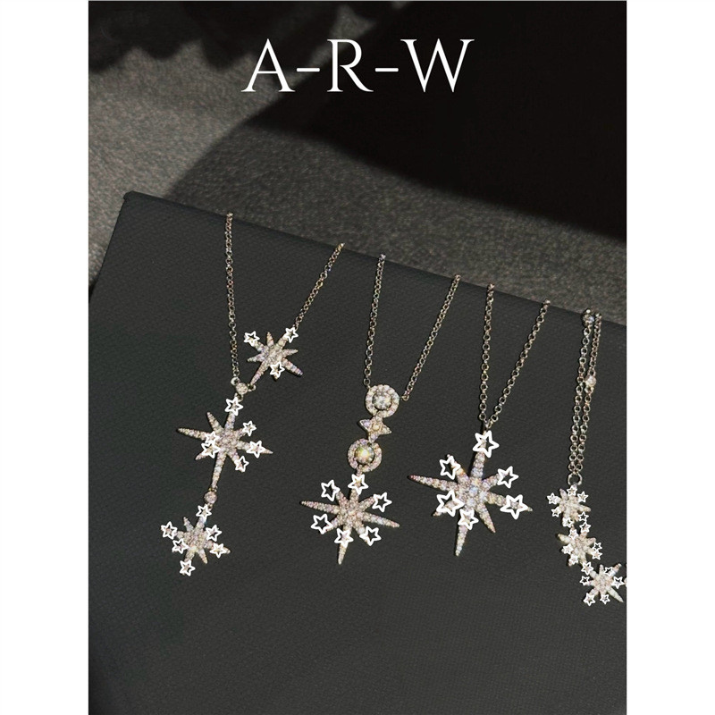 ARW Hexagram Star สร้อยคอ Niche หรูหราอิสระเพชรเต็ม Star Clavicle Chain ส่งแฟนของขวัญวันเกิด XGDU
