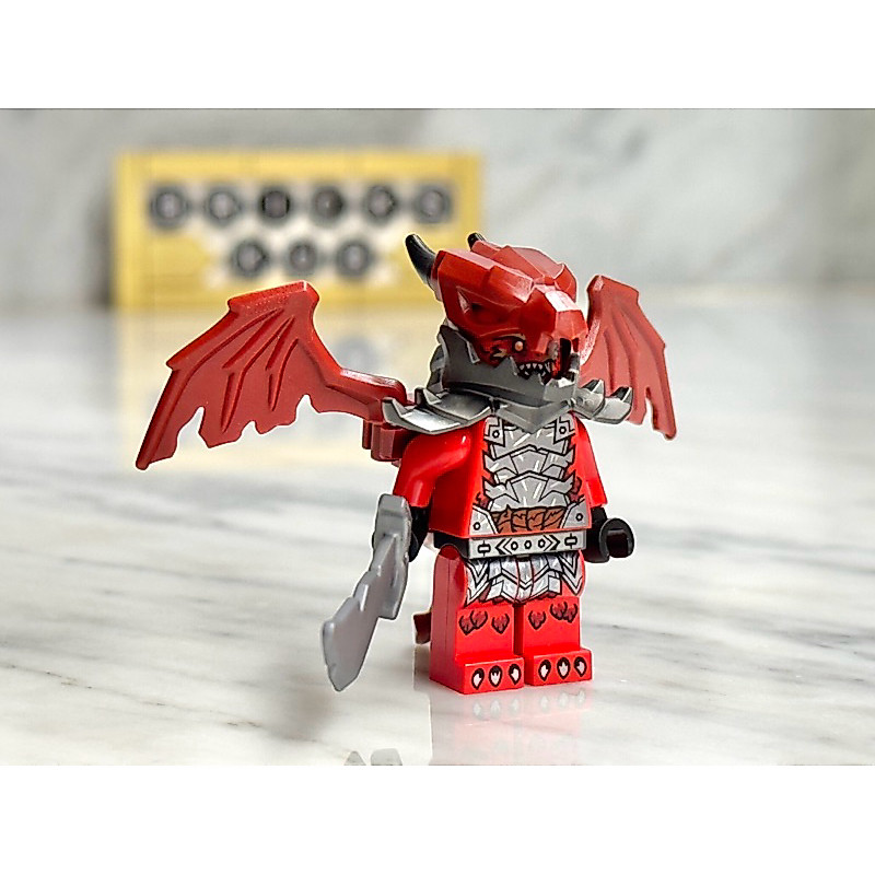LEGO MINIFIGURES Ninjago Dragon Warrior