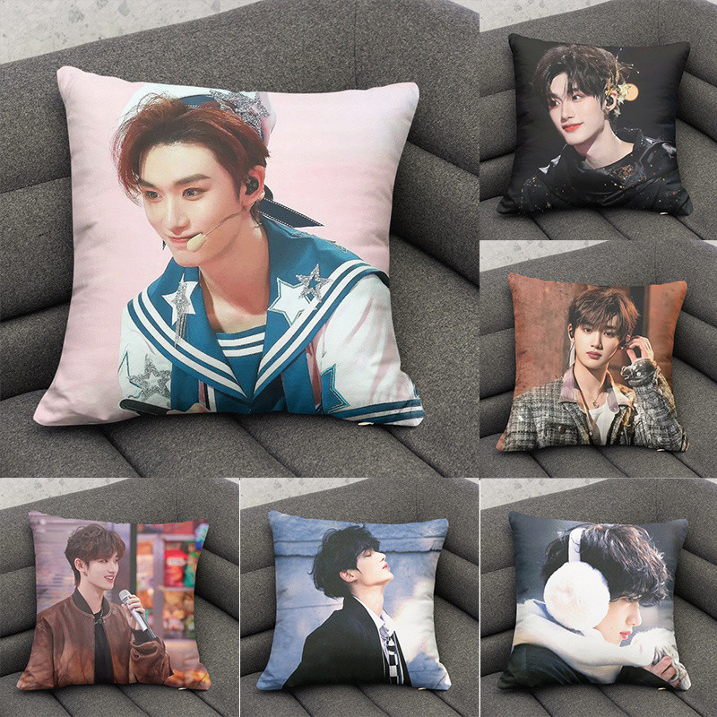 Idol Times Youth League Ding Chengxin Zhang Zhenyuan สินค้า Ding Chengxin หมอน Merchanting เชียร์สนั