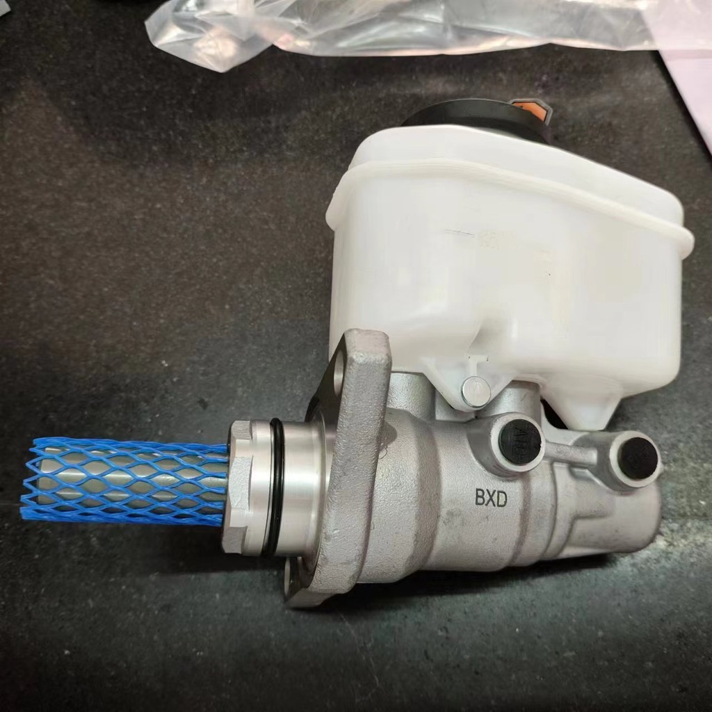 47028-60010 เหมาะสําหรับ Toyota Land Cruiser Prado RZJ120 GRJ120 แม่ปั๊มเบรก