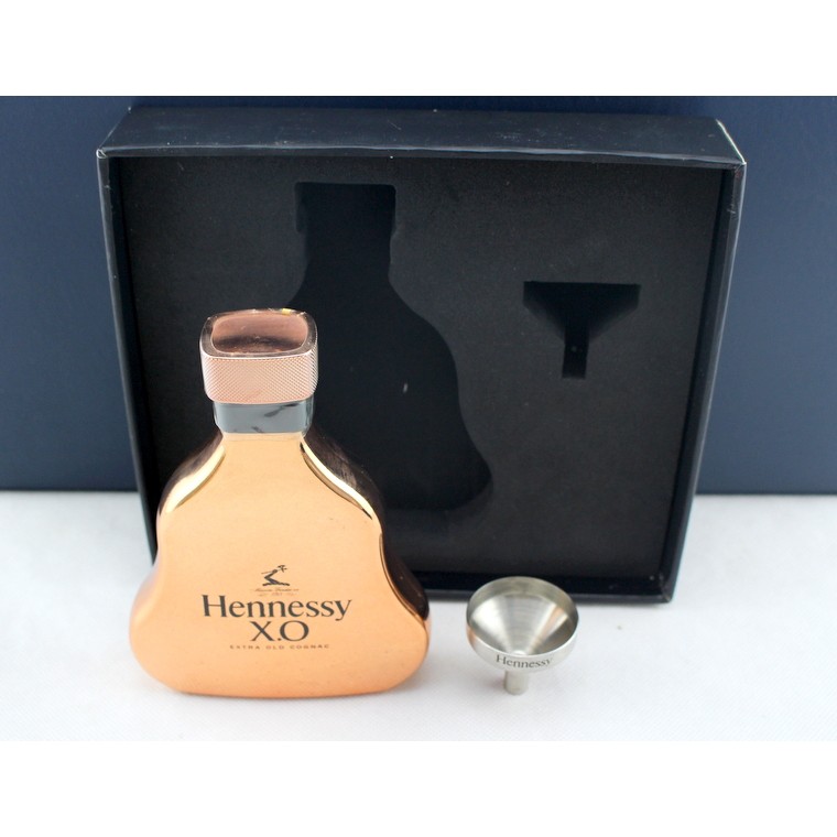 HENNESSY XO HENNESSY XO Glass Platinum Flask with Funnel Wineless