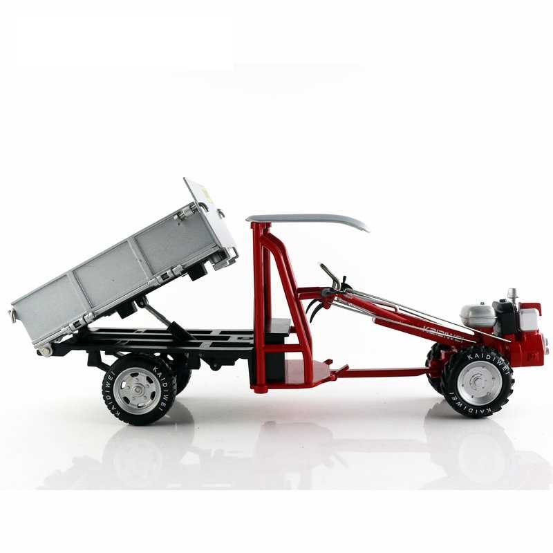 1:16 Scale Handheld Retro Tractor Farm Vehicle Engineering V