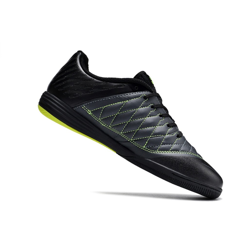 รองเท้าฟุตบอล Lunar_gato II IC Men's ออกแบบเพื่อการเล่นฟุตบอลกลางแจ้ง
