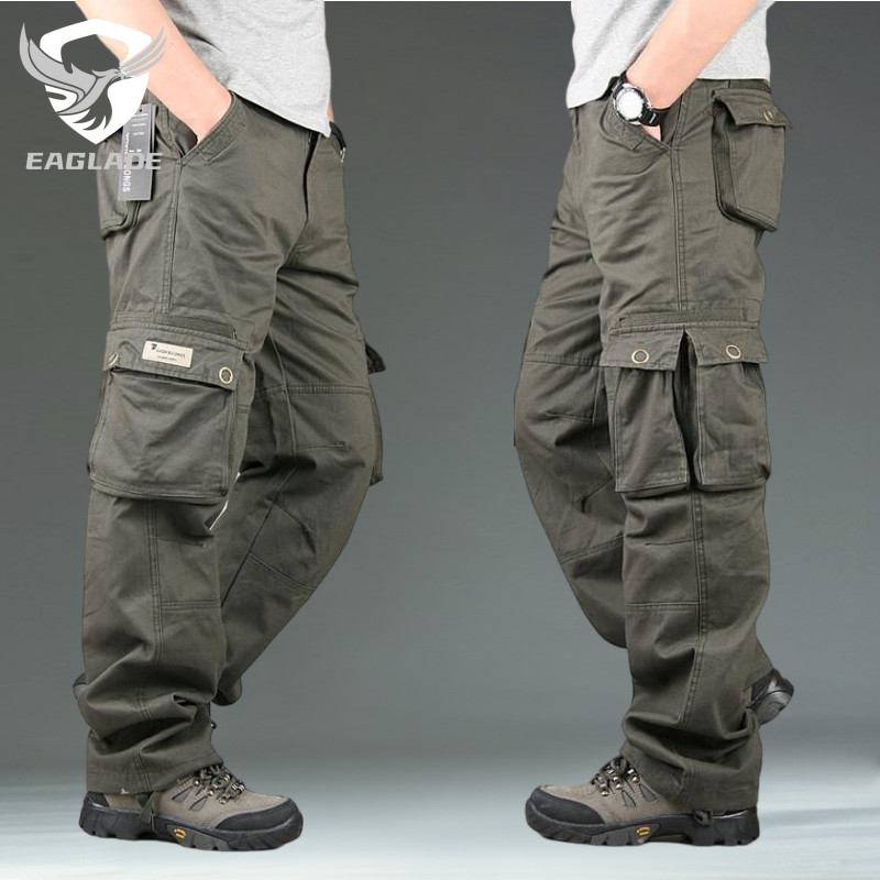 กางเกงคาร์โก้สีเขียวสำหรับผู้ชาย