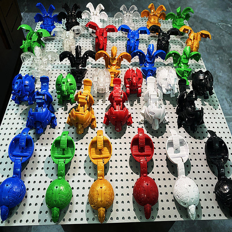 BAKUGAN Boy BAKUGAN Battle Fire Unicorn Dark สามหัวสุนัข Mantis ของเล่นเด็ก