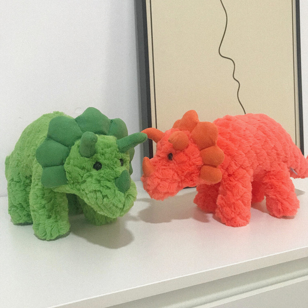 ENMA STUDIO น่ารัก Triceratops ตุ๊กตาตุ๊กตา Nordic ins Retro ไดโนเสาร์เด็ก Sleeping ตุ๊กตาของขวัญ