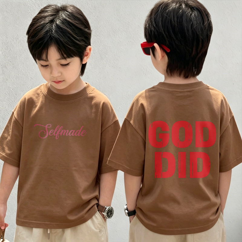 🚀จัดส่งรวดเร็ว | ลาย "GOD GID" | สไตล์เกาหลี | เสื้อยืดแขนสั้นสำหรับเด็กผู้ชาย | นุ่มสบาย | ขนาด 90-150