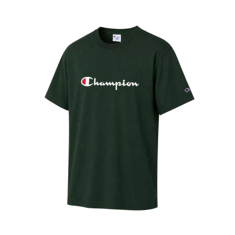 CHAMPION ESSENTIAL CHAMPION PRINT LOGO Men เสื้อยืดแขนสั้น ทรงพอดีตัวผู้ชาย Regular Fit