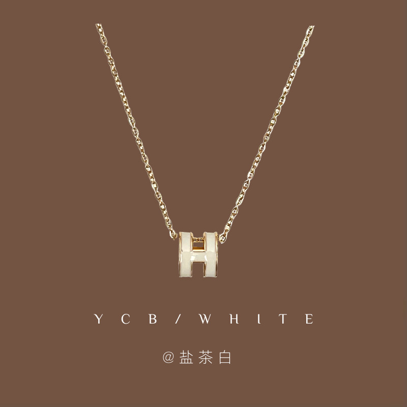 {White Moonlight} หรูหราอารมณ์ High-End h Letter Item Niche Design Sense Clavicle Non-Fade คอเครื่อง