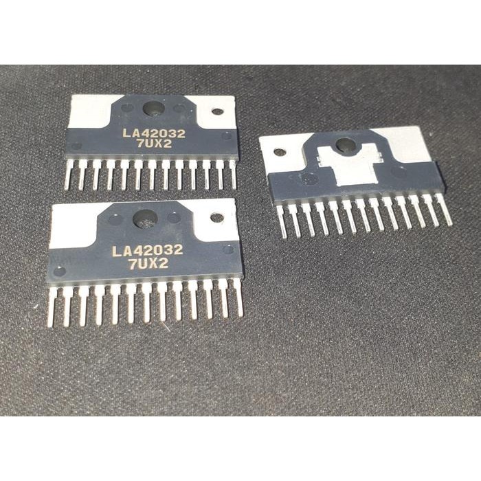 SPaRt IC LA42032 เอาต์พุตเสียงสําหรับการประยุกต์ใช้ทีวี - เครื่องขยายเสียง 5W x 2CH