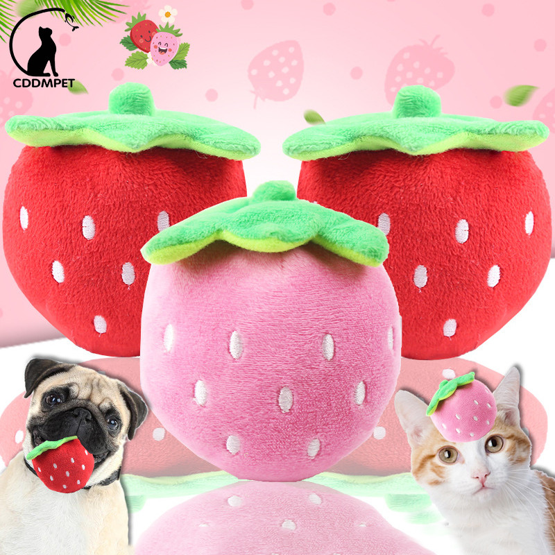【CDDMPET】สัตว์เลี้ยงสุนัขของเล่น Squeaky Cat Puppy ตลกนุ่มสตรอเบอร์รี่รูปร่างของเล่นตุ๊กตา