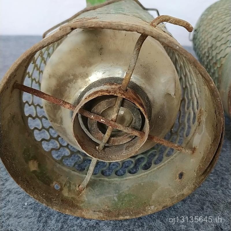 วัตถุเก่าฉนวนกันความร้อนพื้นบ้านสมัยเก่าคิดถึงอุ่นนิตยสารอุปกรณ์ประกอบฉาก OQ5M Thermos Market Thermo