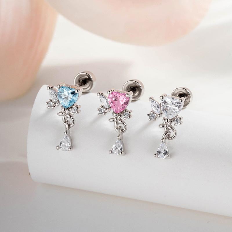 ฤดูใบไม้ร่วงฤดูหนาวสไตล์ใหม่ Micro-Inlaid ประณีต Love Zircon Water Drop จี้หรูหราหวานอารมณ์กระดูกอ่อน Pier