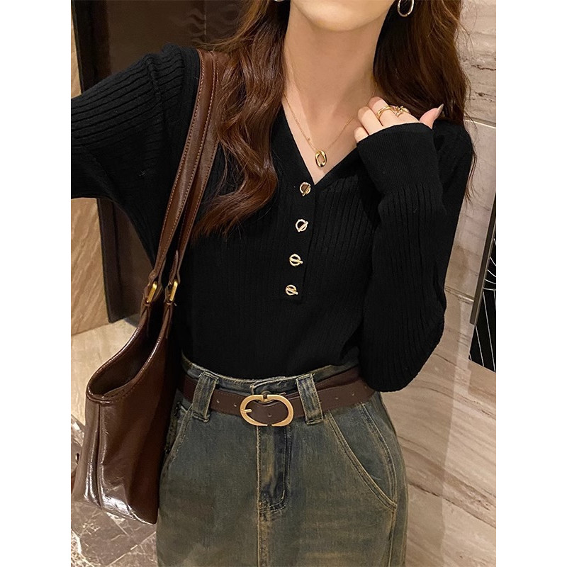 เสื้อแขนยาวผู้หญิง สไตล์ใหม่ V คอ สไตล์ตะวันตก เหมาะสำหรับฤดูใบไม้ร่วงและฤดูหนาว