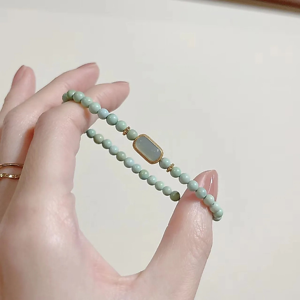 สร้อยข้อมือลูกปัดสีเขียวหรูหรา สไตล์โบฮีเมียนและมินิมอล