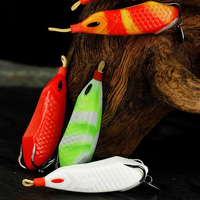 กบยางตกปลา Frog Lure หัวแหลม 8ซม. 15ก. ซิลิโคนนิ่ม เบ็ดเหล็กกล้า คมกริบ ล่อปลาช่อน ปลาหมอเทศ