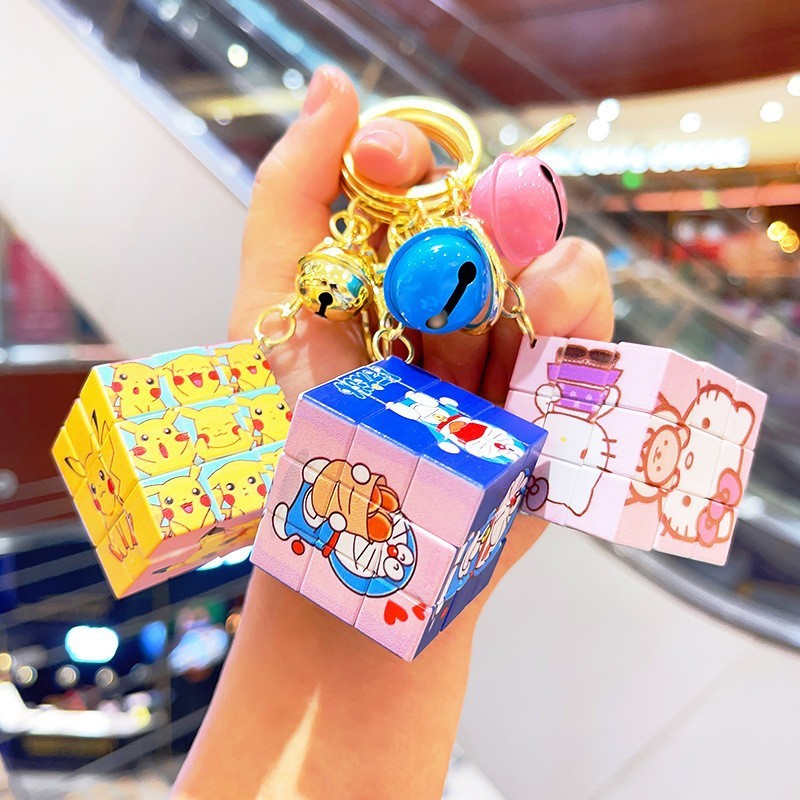 มินิการ์ตูน Kuromi Tinkerbell Cat Strawberry Bear Series Rubiks Cube ของเล่นพวงกุญแจ