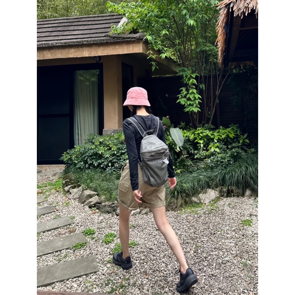 พร้อมส่ง ARCTERYX/Archaeopteryx heliad 15L Influencer Backpack Outdoor Waterproof Leisure Backpack