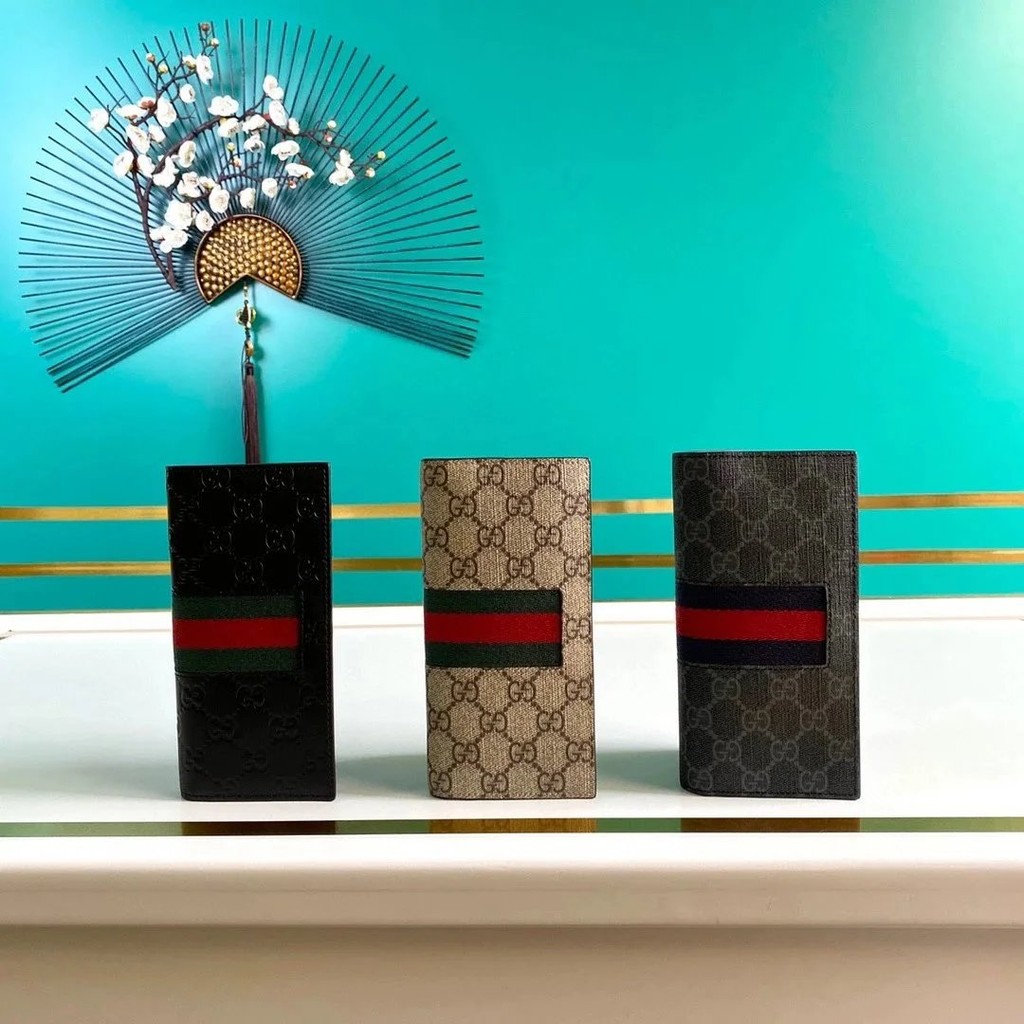 กระเป๋าสตางค์ใบยาวผู้ชาย Gucci Classic MM9P