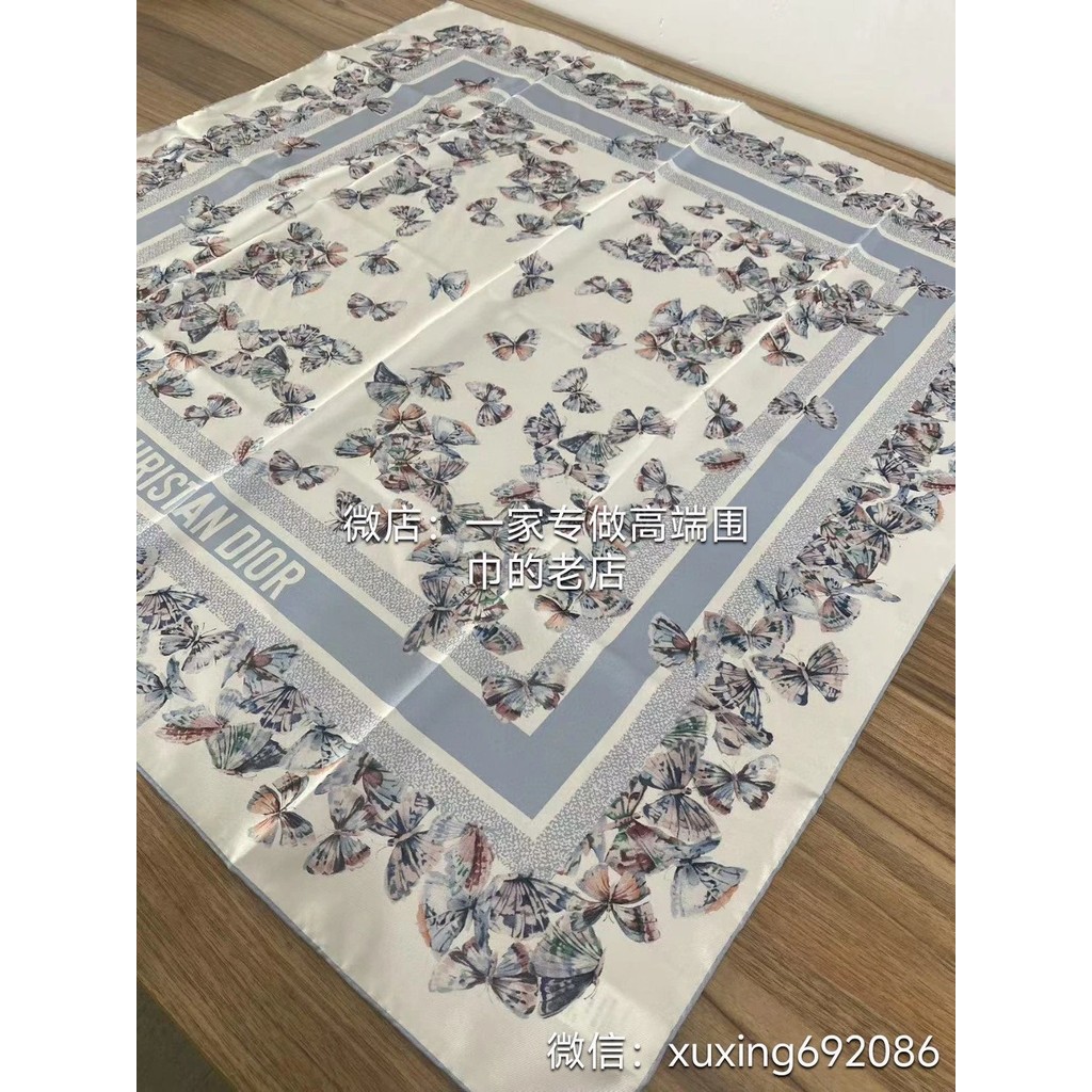 พิมพ์ผ้าพันคอสี่เหลี่ยม-ต้นฤดูใบไม้ผลิผลิตภัณฑ์ใหม่, การพิมพ์สีเดียวกันสองด้าน 18 มม.
ผ้าพันคอสี่เหล