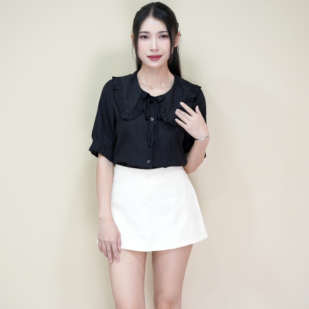 เสื้อแขนสั้น ทรงคอบัวแต่งปล่อยชาย รุ่นติดกระดุม มีเชือกผูกโบว์ด้านหน้า มีซับในตัว เนื้อผ้าชีฟอง บางเบา ใส่สบาย - รูปที่ 5