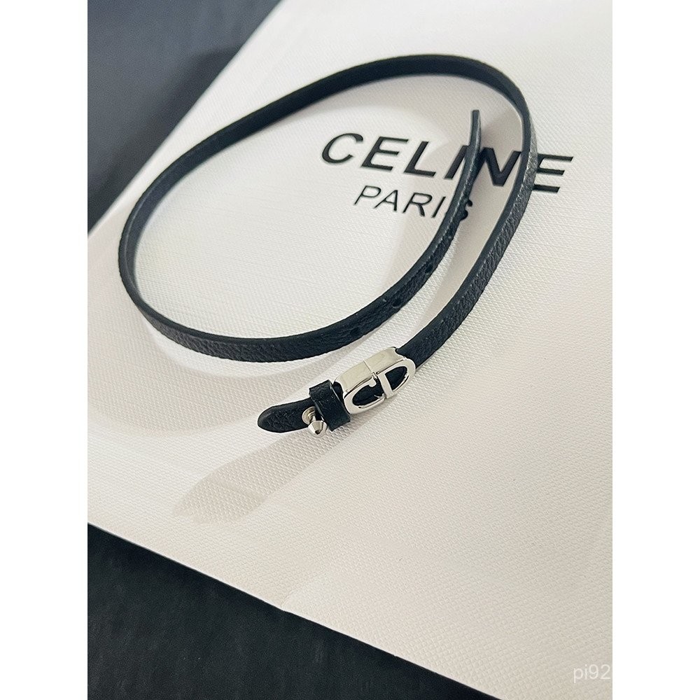 สร้อยคอคล้องคอสไตล์คลาสสิก แบบ Choker ดีไซน์เรียบหรูสำหรับผู้หญิง ผลิตภัณฑ์ระดับไฮเอนด์จากแบรนด์ 2EI