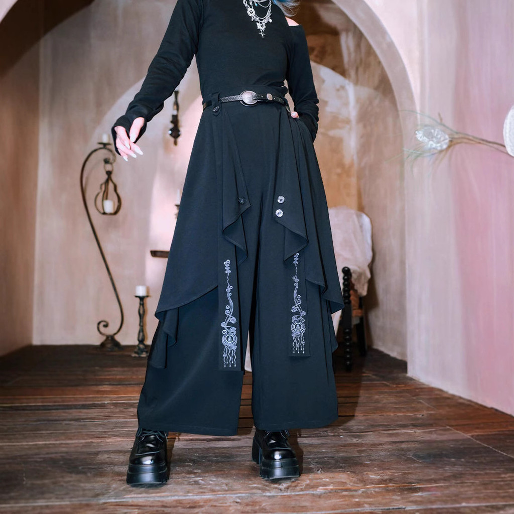 กางเกงขากว้างสีดำสำหรับผู้หญิง ออกแบบตามแฟชันใหม่สไตล์จีน มาพร้อมริบบิ้นปักและลวดลายแห่งชาติYOJI YAM