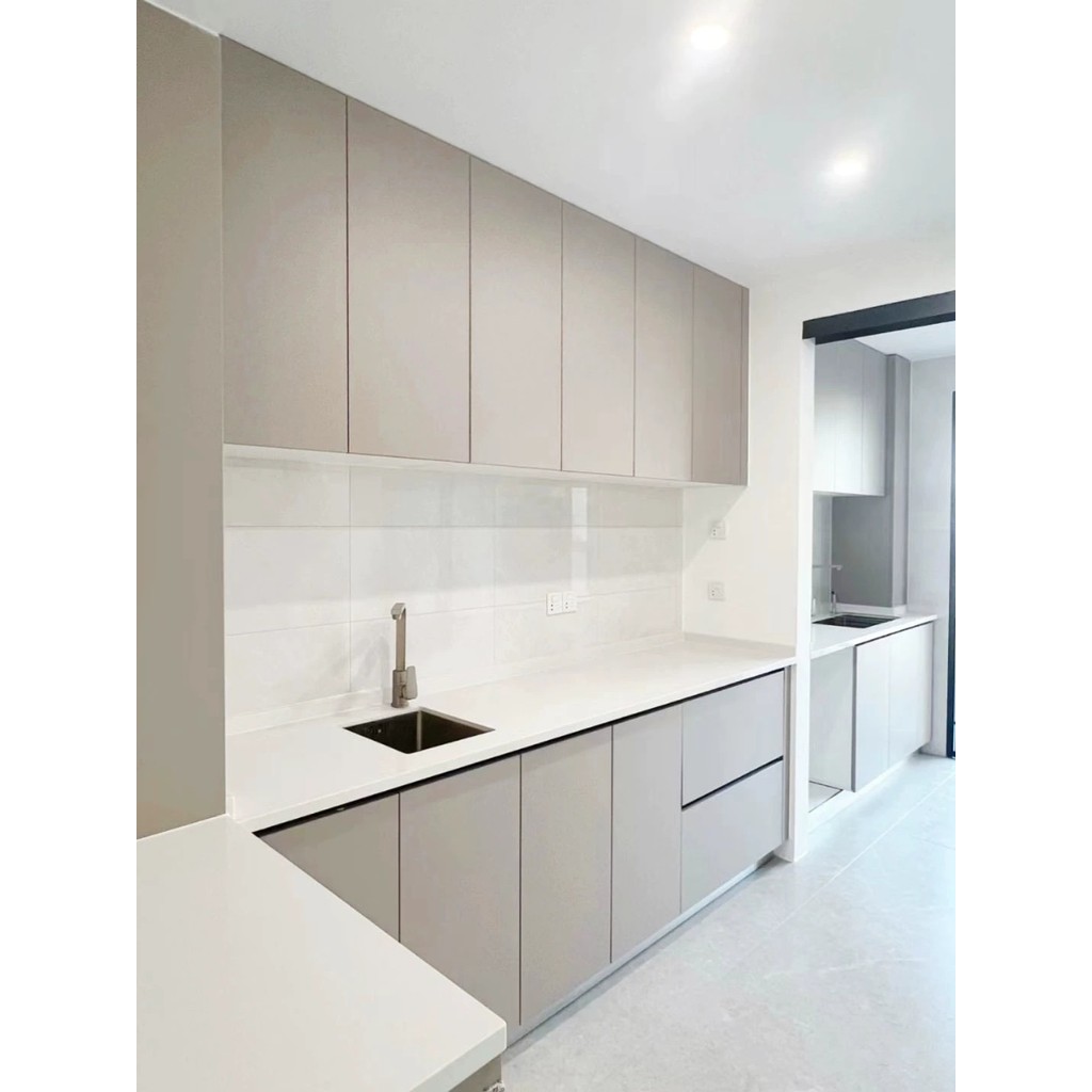 ที่กําหนดเองตู้เสื้อผ้าประตู Osong Board Handle-ฟรี Skin-Feel Highlight ประตูตู้สัตว์เลี้ยงที่กําหนด