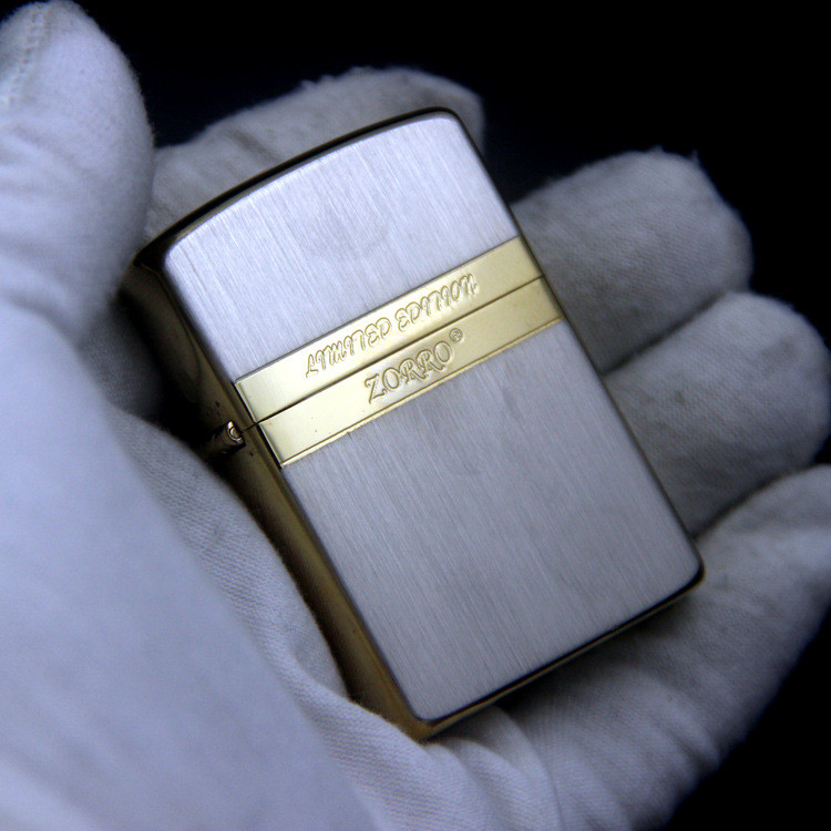 ไฟแช็คโลหะทองเหลือง Zorro Zorro Silk Label Zorro Simple Label