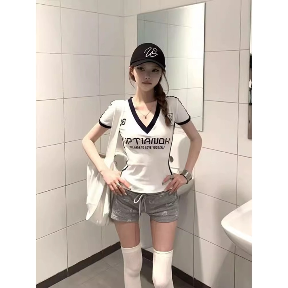 Xinwang ภาพอย่างเป็นทางการ 40 นับผ้าฝ้ายแท้ Ribbed 210g 1 * 1 American Hot Girl Jersey V คอแขนสั้นเส