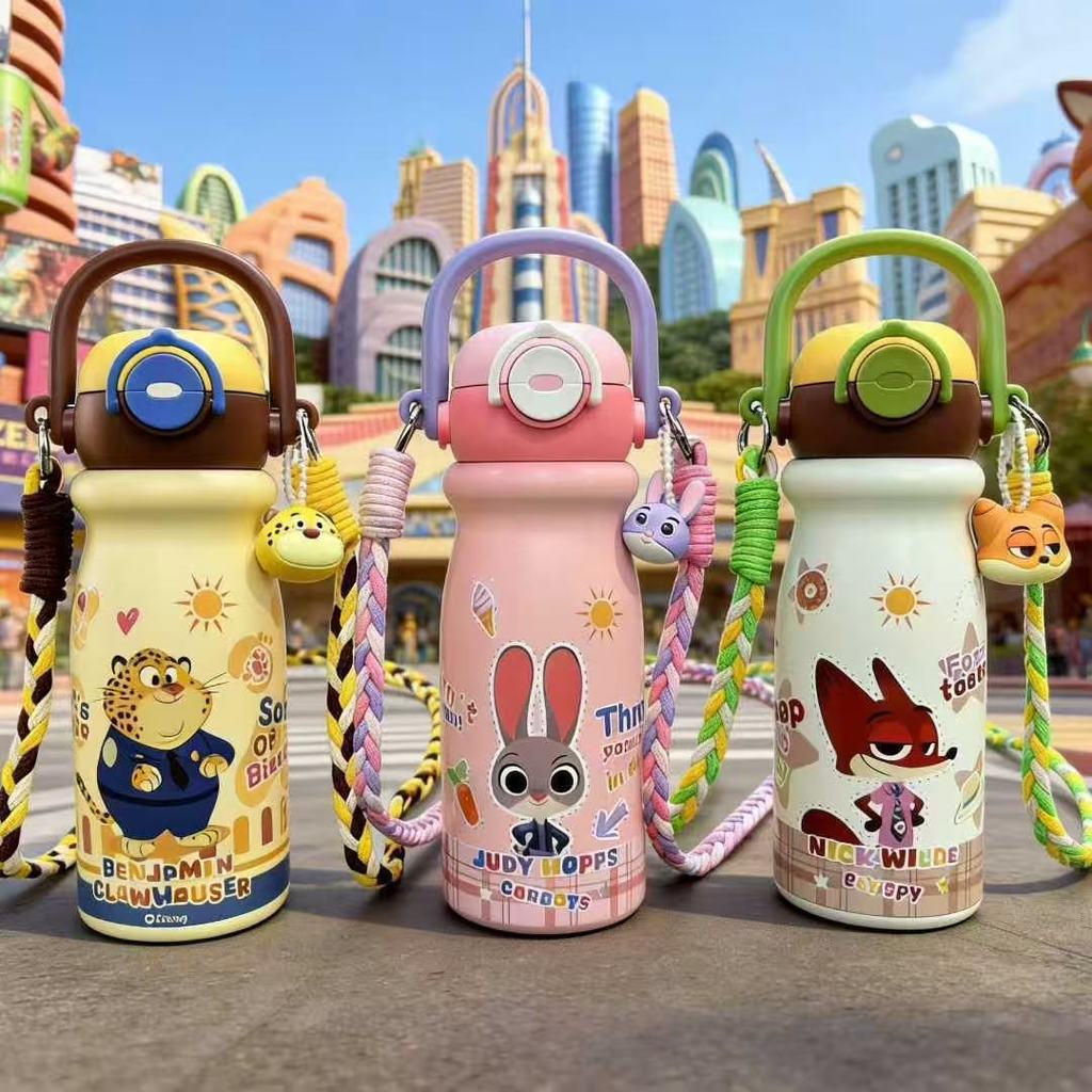 แถมสายสะพายฟรี  แก้วเก็บความเย็น Crazy Zoo สำหรับเด็ก  สแตนเลส 316  ลายการ์ตูนน่ารัก ของขวัญดื่มน้ำสำหรับเด็ก ไม่มี BPA ของแท้