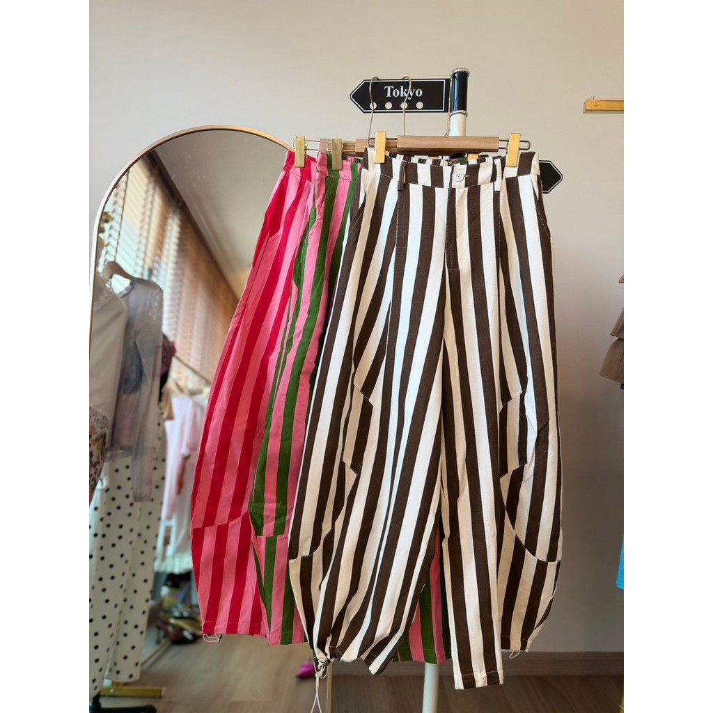 C47 กางเกงบาเรลลายตั้ง Stripe Barrel Pants