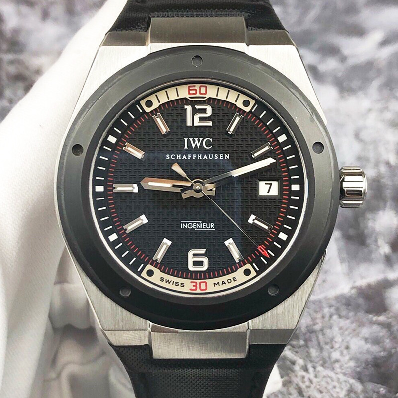 IWC IWC IWC Engineer Series IW323401Antimagnetic Mens Watch Black Ceramic Ring Mechanical Watch