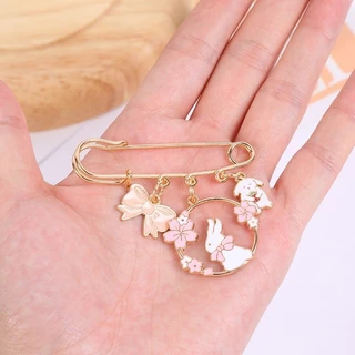 ร้านไทยพร้อมส่ง⭐ เข็มกลัดแฟชั่น เข็มกลัดคนท้อง กลัดเอวกางเกงสไตล์เกาหลี ลายการ์ตูนน่ารักๆ เครื่องประดับ
