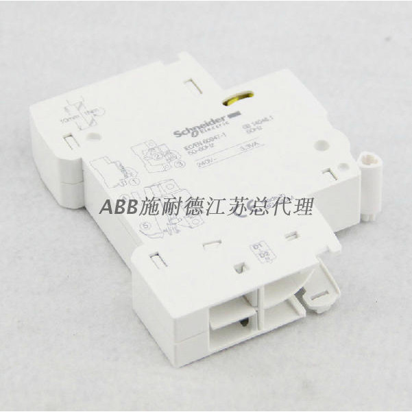 Schneider Small Circuit Breaker Auxiliary Contact A9A26927 1P1 เปิด 1 ปิด Circuit Breaker ISD Alarm 
