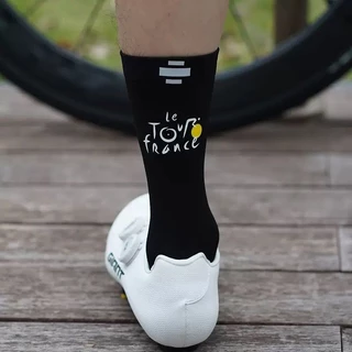 [ในสต็อก] UAE/UCI Tour de France ถุงเท้าปั่นจักรยานมืออาชีพแบบเดียวกัน, ถุงเท้าปั่นจักรยานถนนสะท้อนแสงกลางคืน, ถุงน่องกีฬากลางแจ้ง, ถุงน่องปั่นจักรยาน
