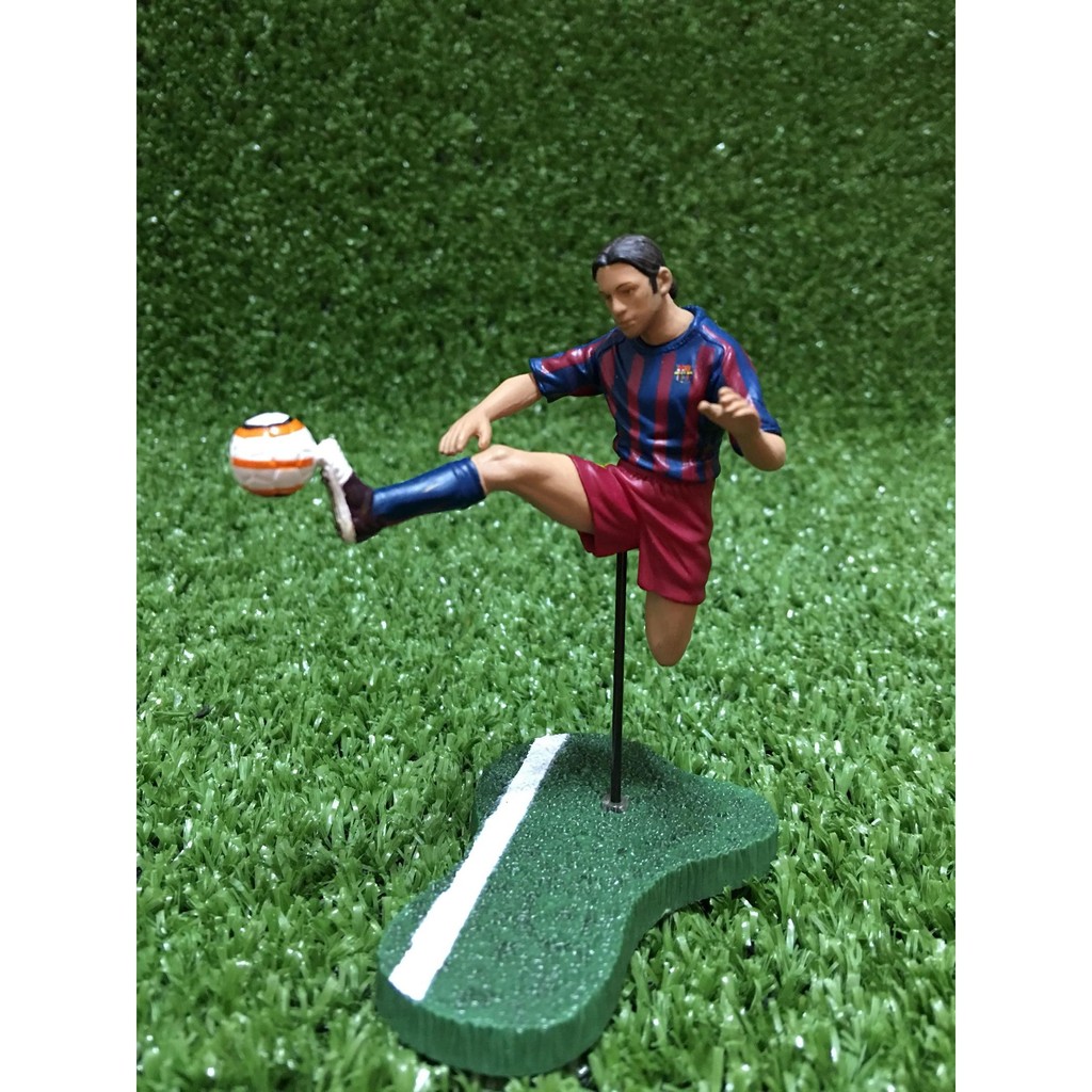 ตุ๊กตาฟุตบอล Barcelona FT CHAMPS รุ่น No. ของขวัญ 4 Max รุ่น Lite 10 ซม