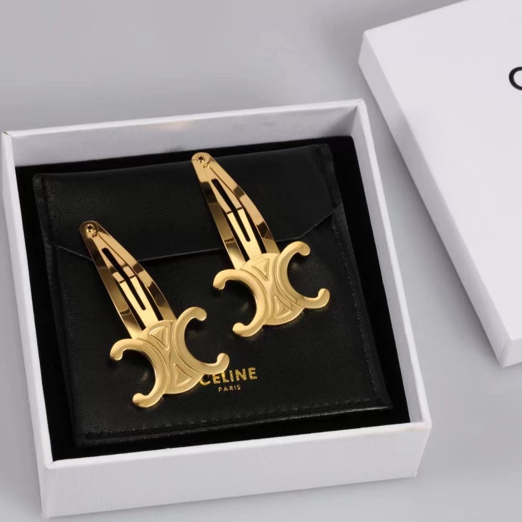 กิ๊บทิ้มผมแบบ Arc de Triomphe ทำจากโลหะของ Celine ชุดสองชิ้น