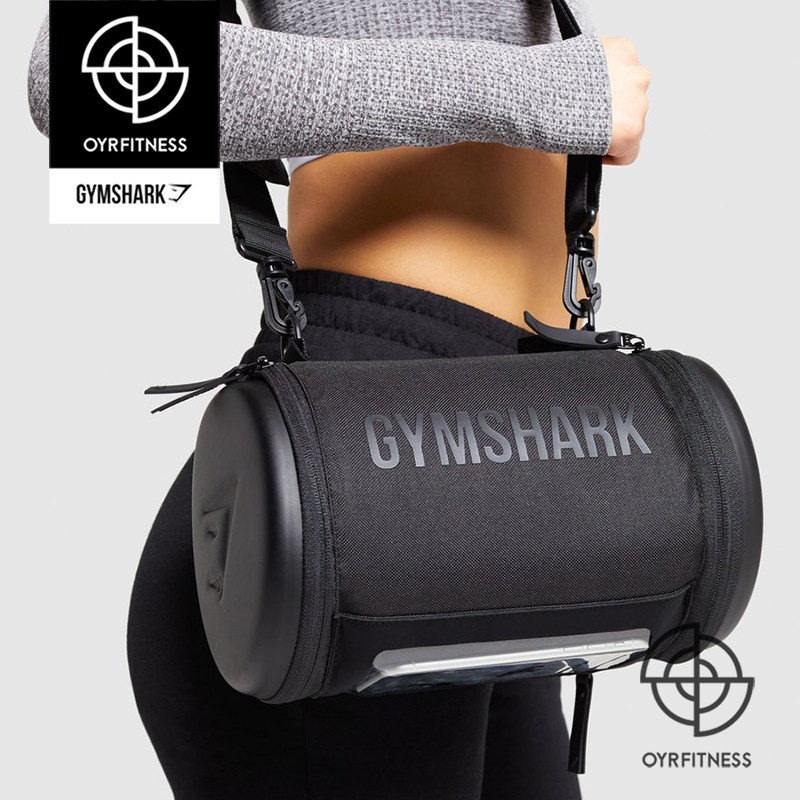 现货 GYMSHARK ผู้ชายและผู้หญิงLIFTING CLUB BARREL BAG กระเป๋าอเนกประสงค์สําหรับเล่นกีฬา