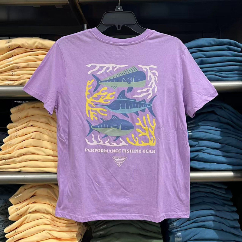 พร้อมสต็อก Colum PFG series ผู้ชายและผู้หญิง ocean shark พิมพ์สบายรอบคอแขนสั้นเสื้อยืดกลางแจ้ง casua