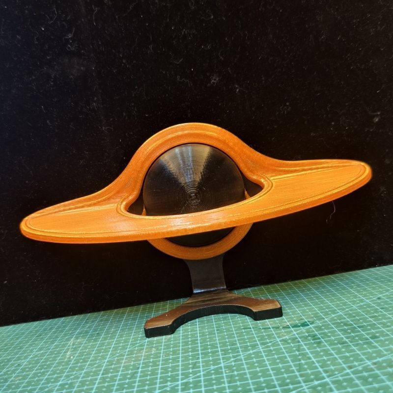 แผ่นดูดซับหลุมสีดํา Kagantoya Interstellar Crossing Event Horizon Auburn Heimer 3d การพิมพ์ของเล่นเค