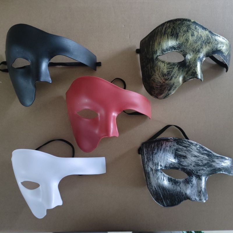 Cool Retro Phantom Cyclops Mask-Half Face Charm: Cyclops Party Mask Half Face Eye Mask