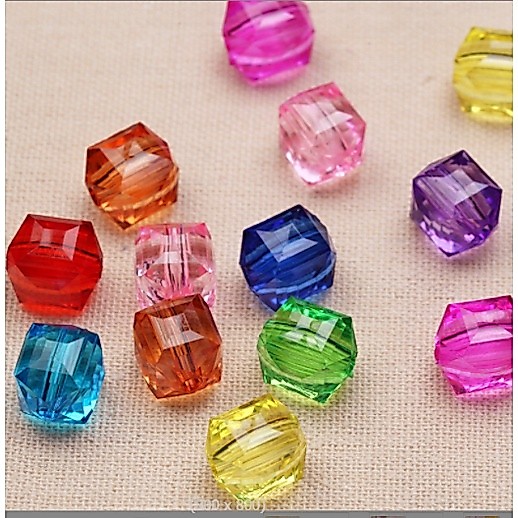 ลูกปัดอะคริลิค diy สําหรับทําเครื่องประดับ