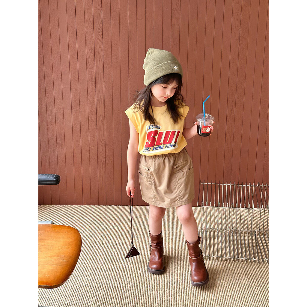 LLT-56 เสื้อแขนกุดเด็กผู้หญิง สีเหลืองสดใส ตกแต่งรอยขาดเล็ก ๆ สไตล์สปอร์ต (ขนาด 90-140)