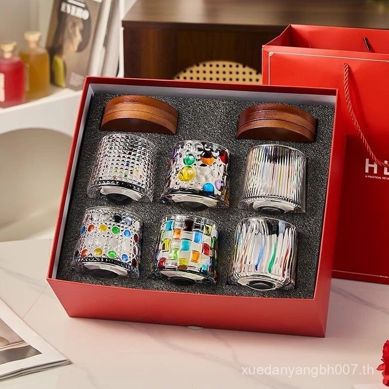 แก้ววิสกี้ชุดกล่องของขวัญที่กําหนดเองระดับไฮเอนด์ครัวเรือนแก้วทาสีคู่แก้วไวน์ของที่ระลึกทางเลือกks5โ